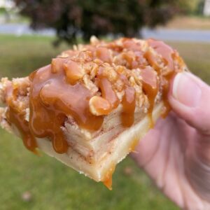 Salted Caramel Applie Pie Bars